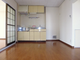 Kitchen. DK6 Pledge