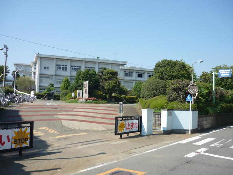 high school ・ College. Isehara High School