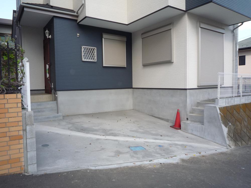 Parking lot. Two car space