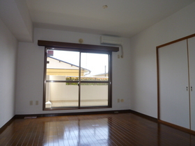 Living and room. LDK of loose ☆ (Air conditioning is also attached)