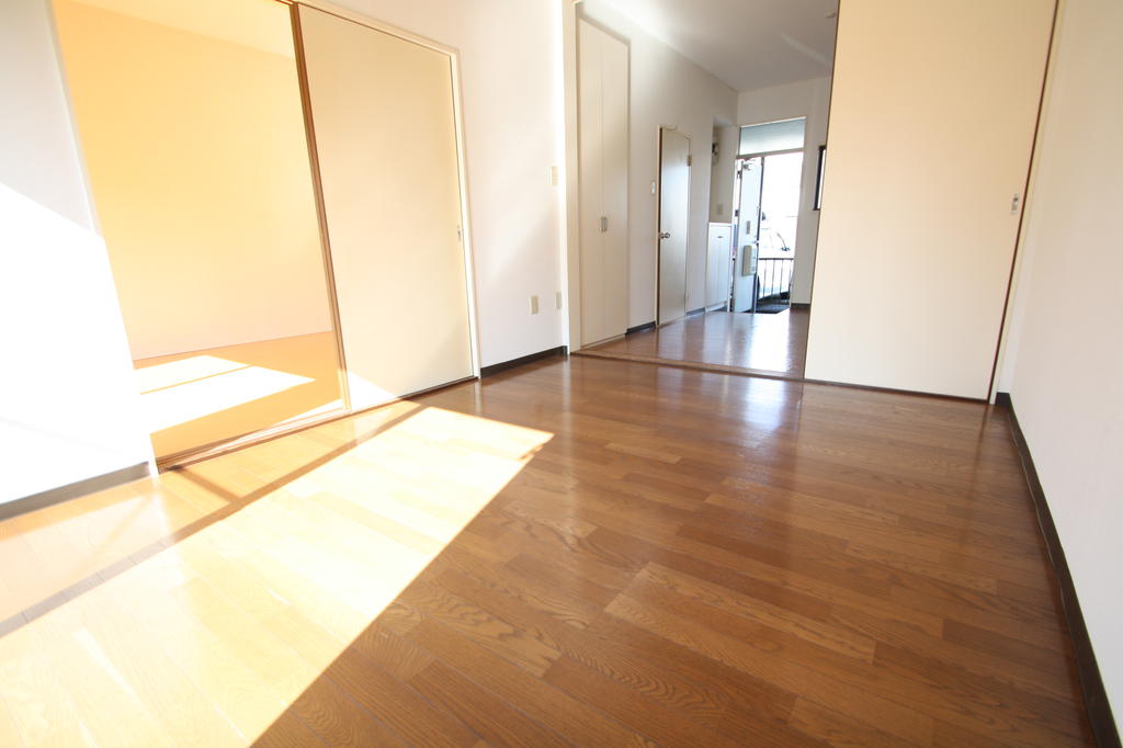 Living and room