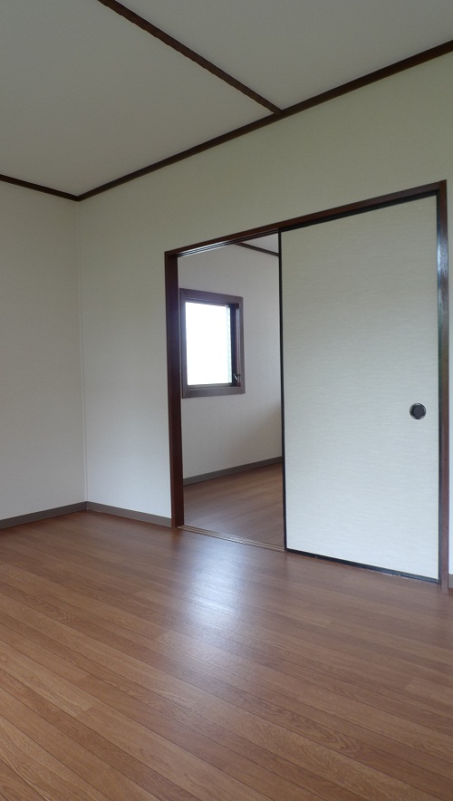 Living and room