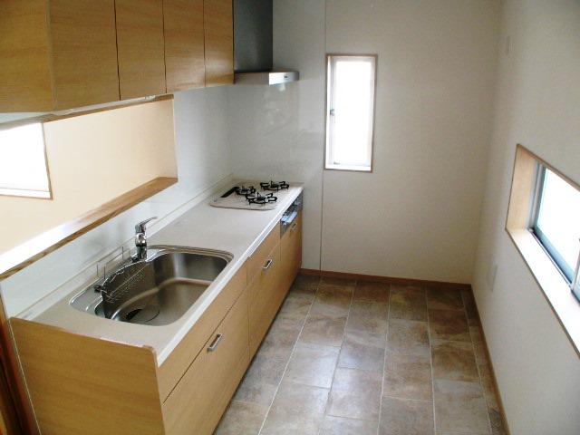 Kitchen. Local (09 May 2013) Shooting