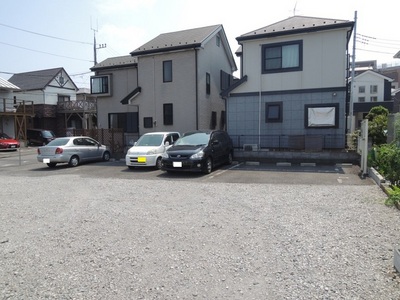 Parking lot