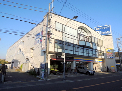 Dorakkusutoa. Create SD Kamakura Ofuna shop 760m until (drugstore)