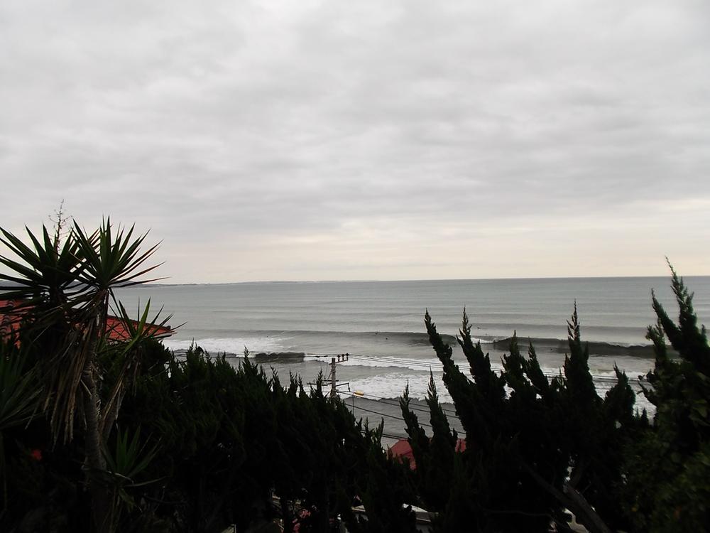 View photos from the dwelling unit. View from the site (October 2013) Shooting