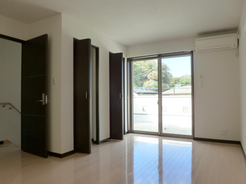Other room space