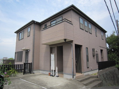 Building appearance. Terrace House of Tokenfu