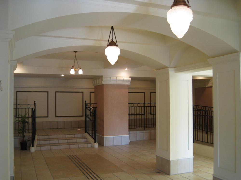 Other common areas. Entrance hall.