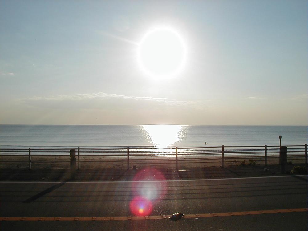 Other Environmental Photo. Zaimokuza 180m to the coast of the setting sun