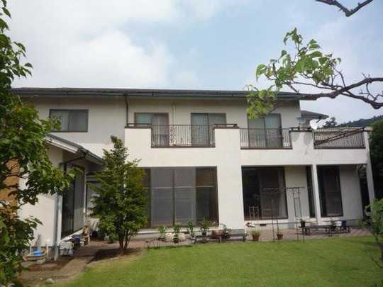 Local appearance photo. Appearance of the building exterior