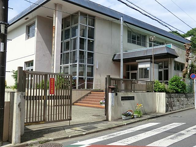 Other local. Kamakura Municipal Inamuragasaki Elementary School