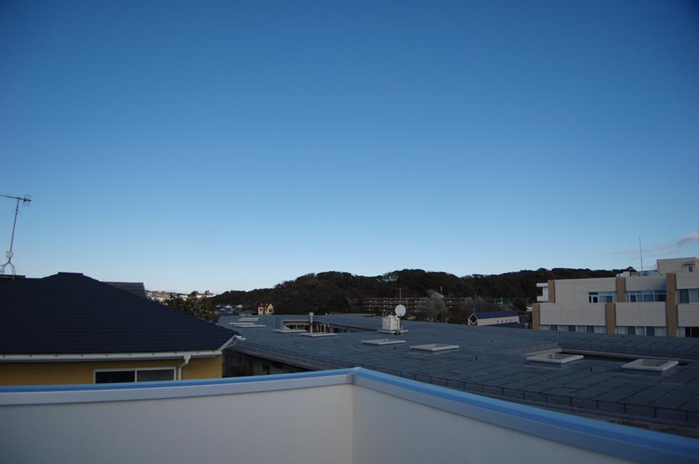 Balcony. (December 2013) Shooting