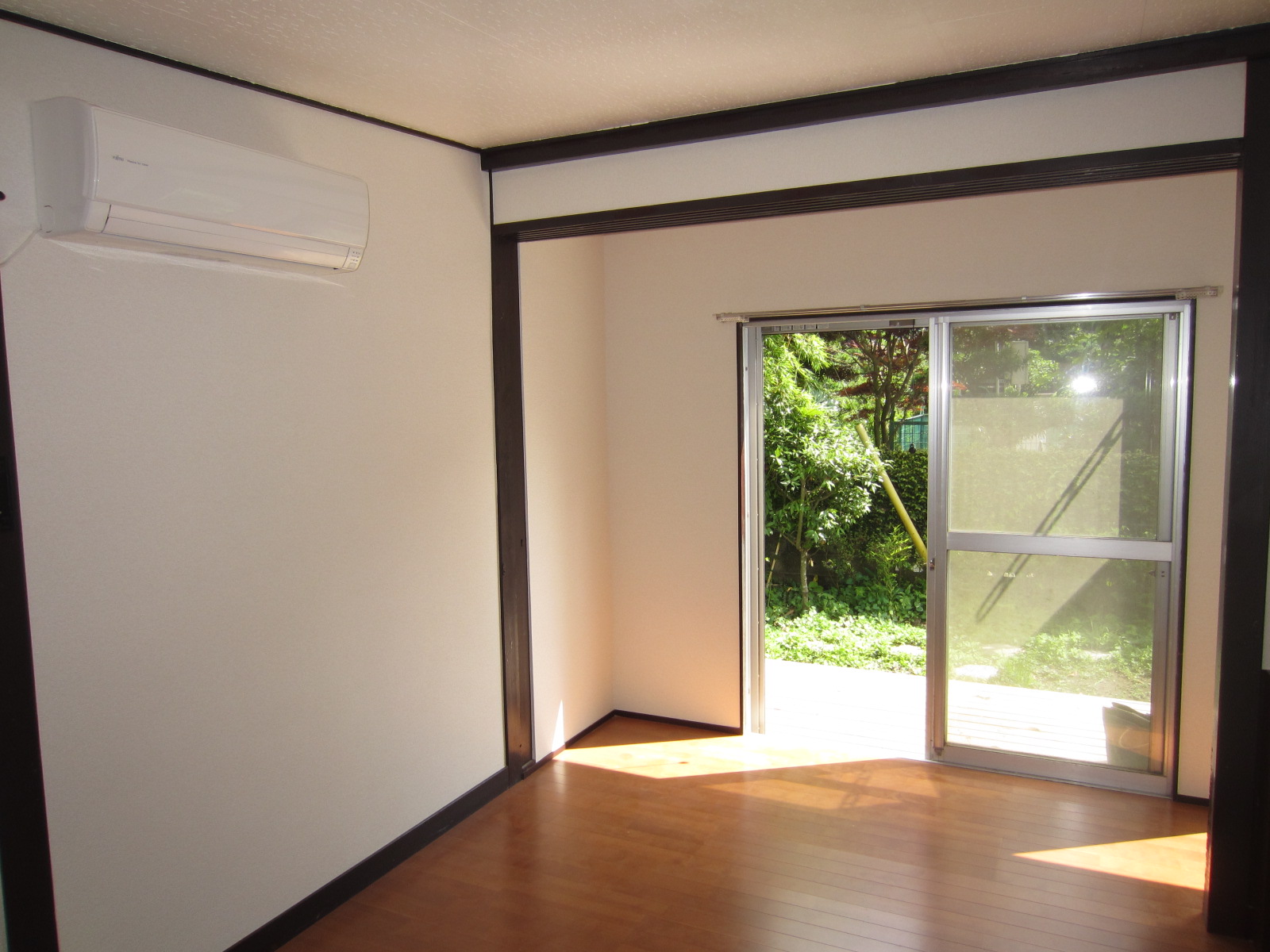 Living and room