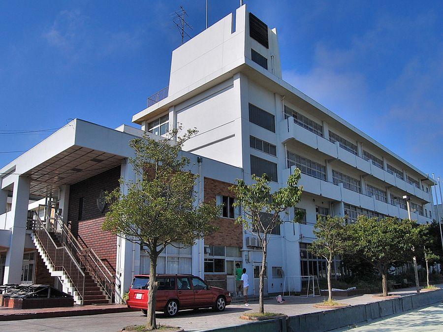 Junior high school. Kamakura Municipal Koshigoe 100m up to junior high school