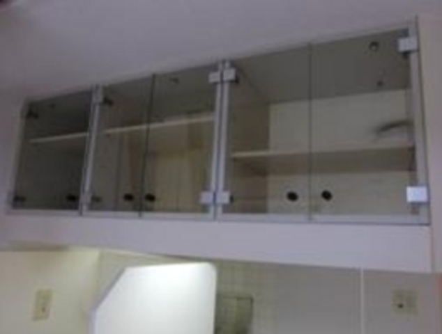 Other room space. There is also a cupboard