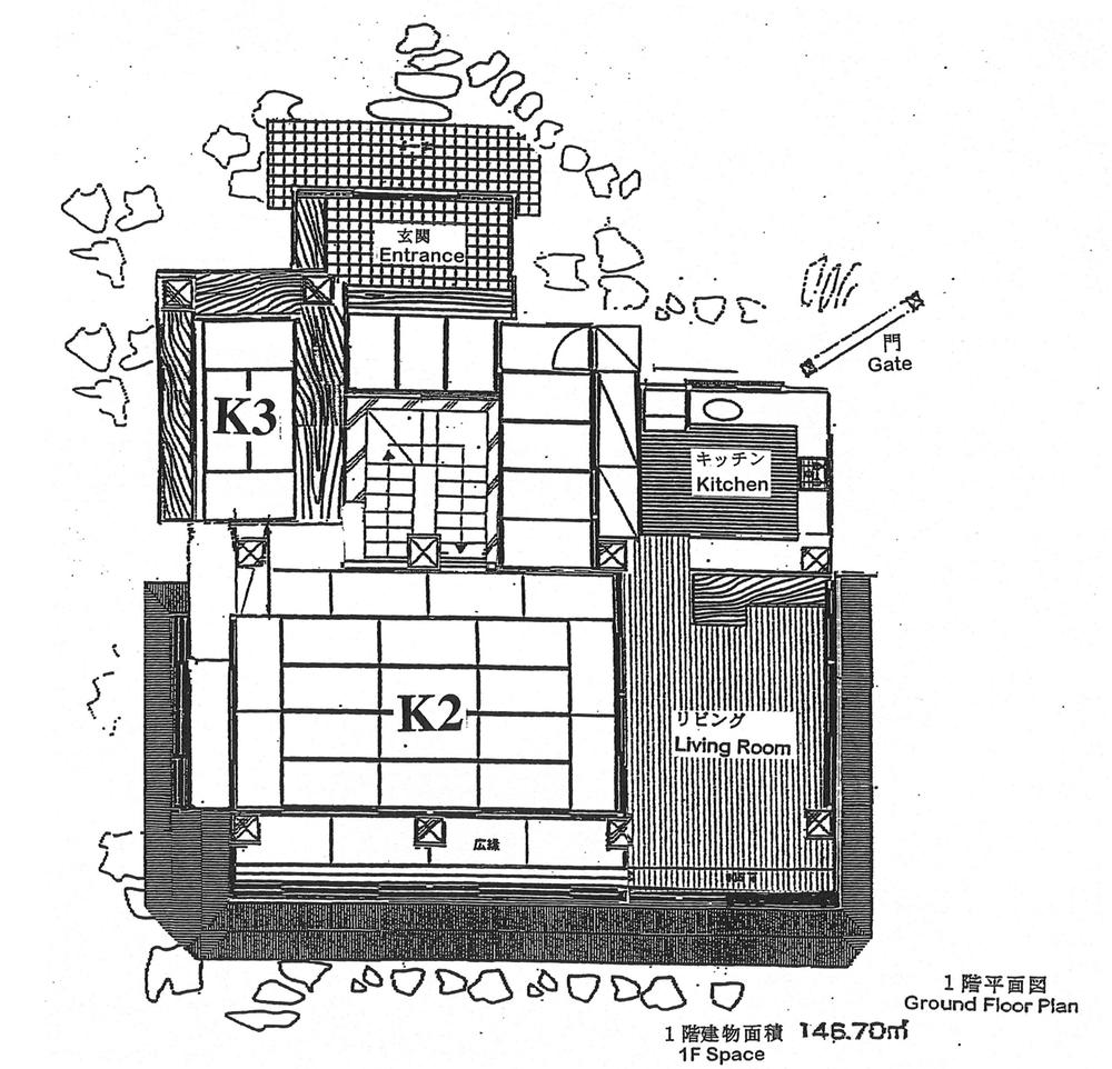 Floor plan. 400 million 88 million yen, 5LDK + S (storeroom), Land area 3,730 sq m , It is a building area of ​​246.48 sq m 1 floor. 