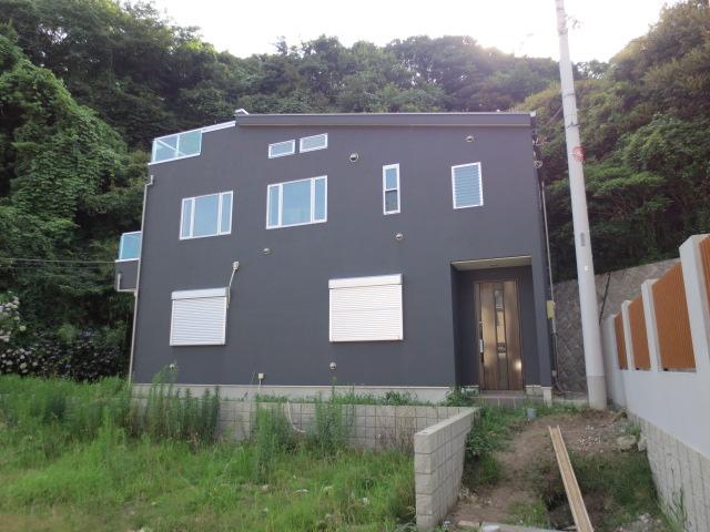 Local appearance photo. Local (06 May 2013) Shooting