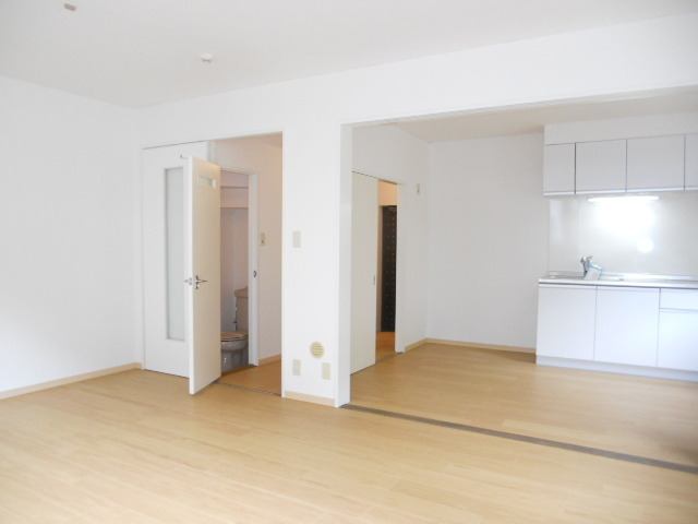 Other. No deals renewal fee! A quiet residential area