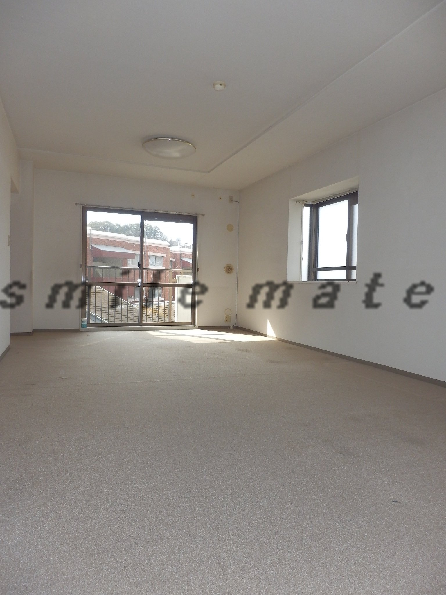 Living and room. Will be before renovation (flooring ・ It will be CF)