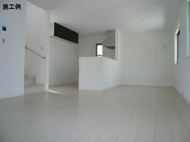 Same specifications photos (living). Example of construction