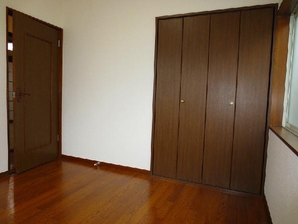 Non-living room