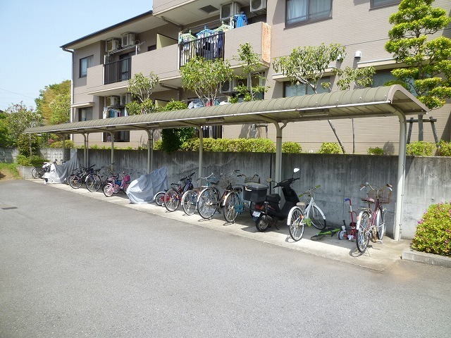 Other common areas. Covered bicycle parking and bike shelter