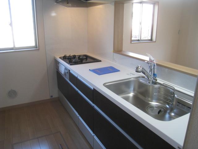 Same specifications photo (kitchen). (1 Building ・ 2 Building) same specification