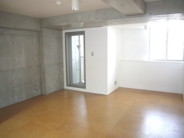 Other room space. Easy to use floor plan