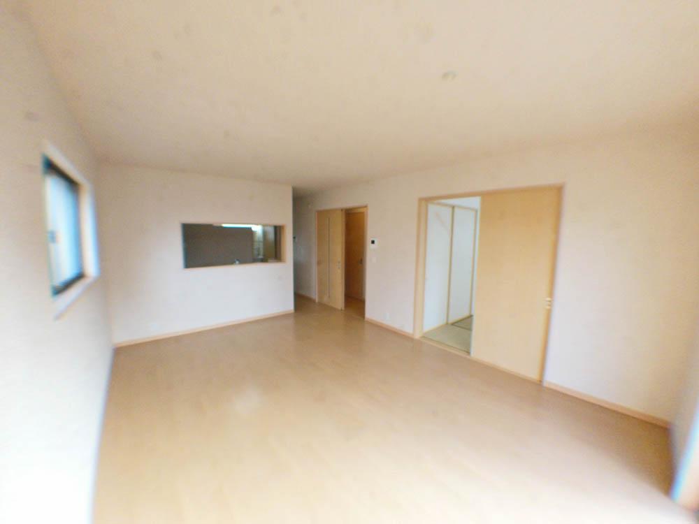 Living. Indoor (12 May 2013) Shooting