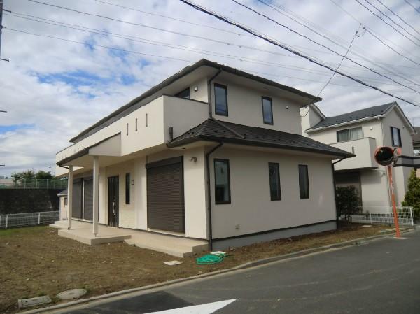 Local appearance photo. Around the quiet residential area