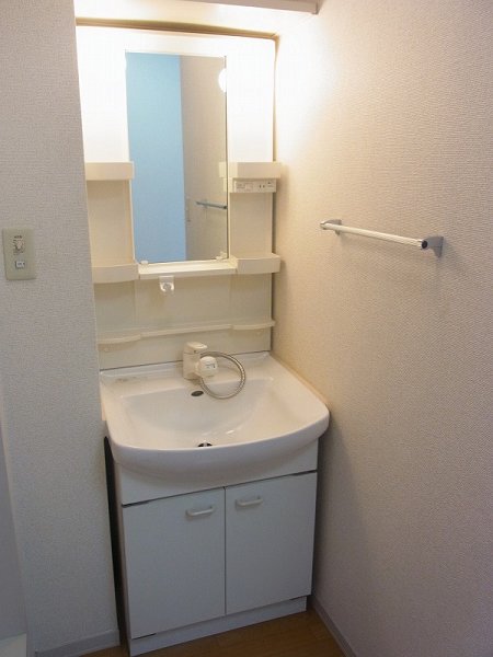 Washroom. Bathroom Vanity ☆