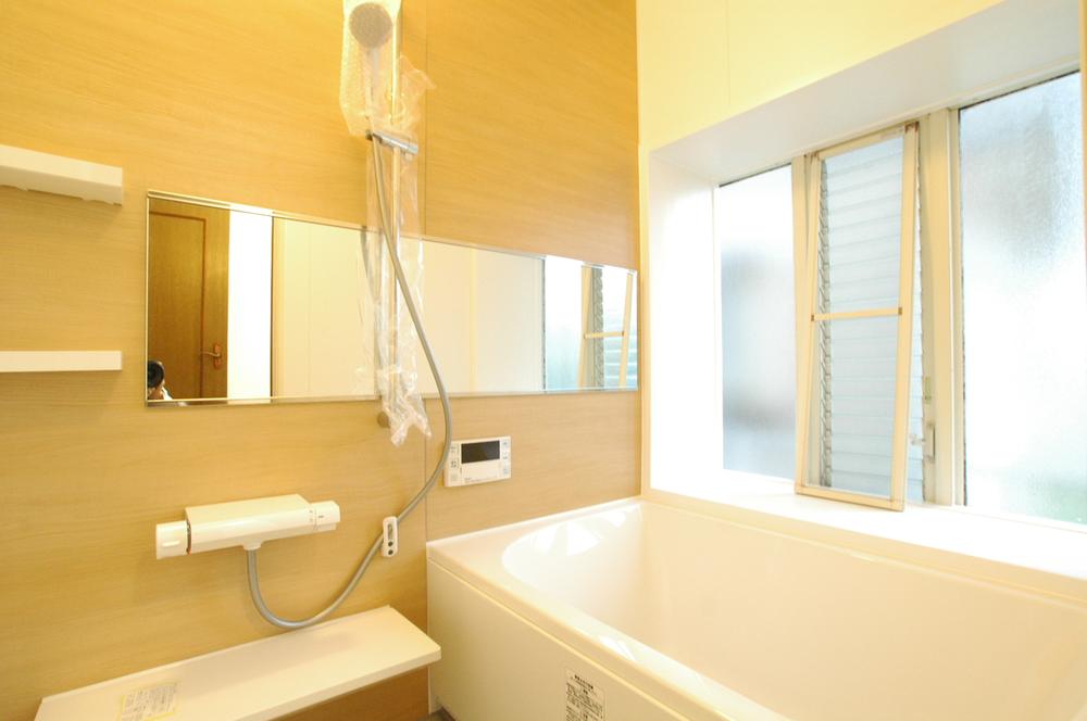 Bathroom. Bathing is also beautiful in the new ☆ 