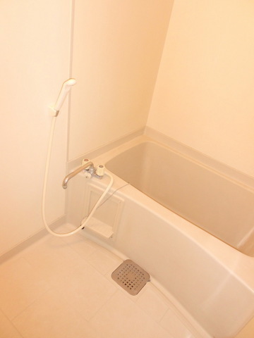 Bath. Clean bathtub ☆