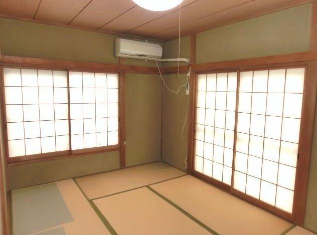 Non-living room. Second floor of the southeast side of Japanese-style room! I There is a warm!