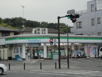 Convenience store. 380m to Family Mart (convenience store)