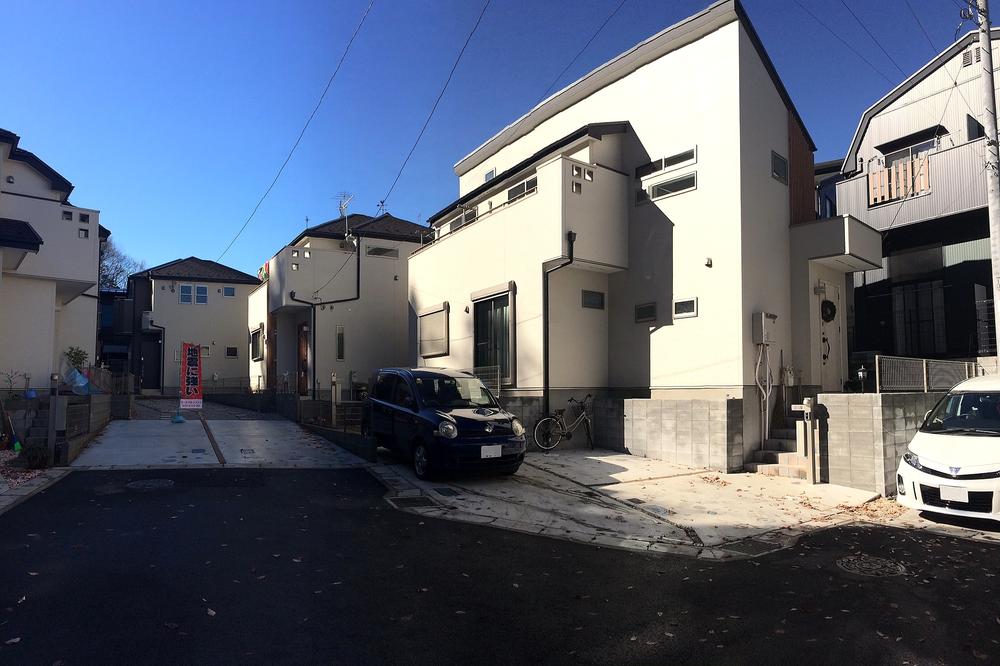 I do not think 4 minutes from the ● "Kakio" station, A quiet residential area! ● absolutely, If you want to live near the station is, I'd love to, Please come to see. ● You can also guide you on the day so please feel free to contact.. I do not think 4 minutes from the ● "Kakio" station, A quiet residential area!