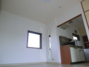 Living and room. I'm bright have windows on both sides. 