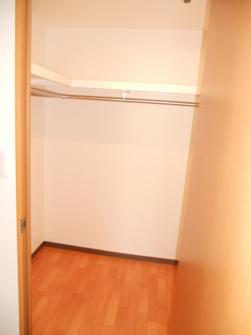 Receipt. Walk-in closet ☆