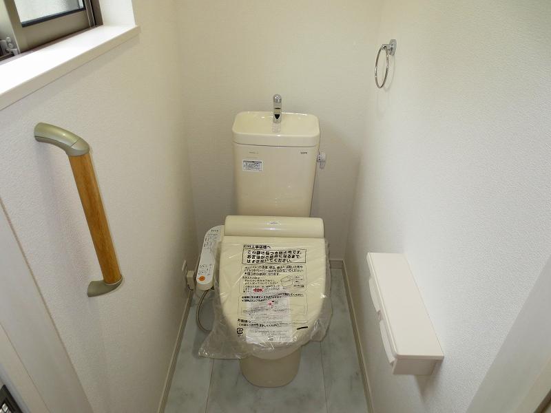 Toilet. Building 2