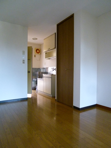 Living and room