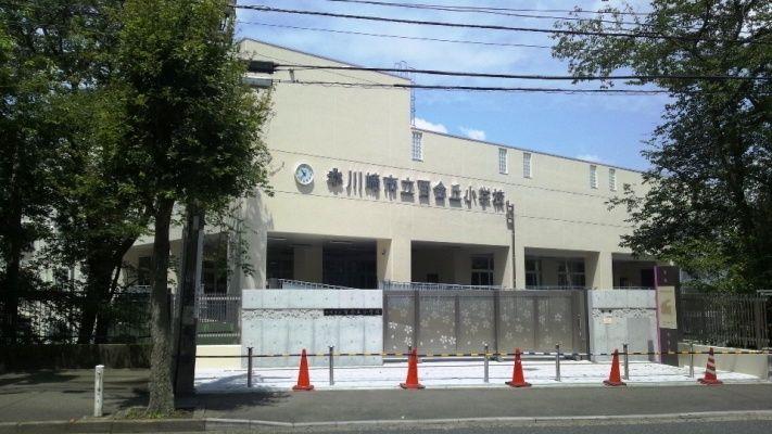 Primary school. 941m to the Kawasaki Municipal Yuri Elementary School