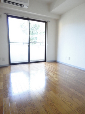 Living and room. It is air-conditioned sunny rooms