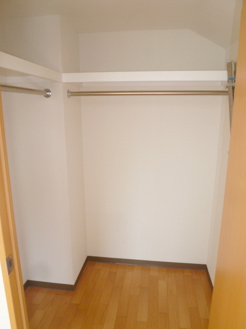 Receipt. ☆ Walk-in closet ☆