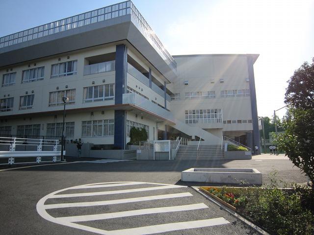 Junior high school. Kakio 1680m until junior high school