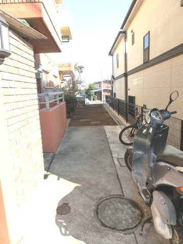 Other common areas. Bicycle-parking space