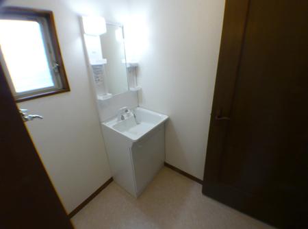 Wash basin, toilet