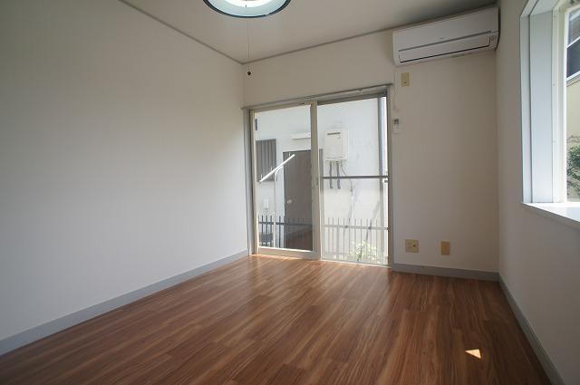 Living and room