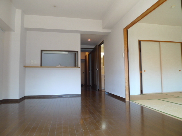 Living and room