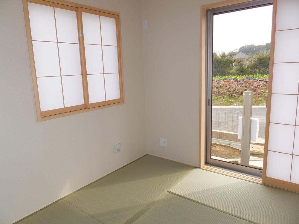 Non-living room. Indoor (11 May 2013) Shooting